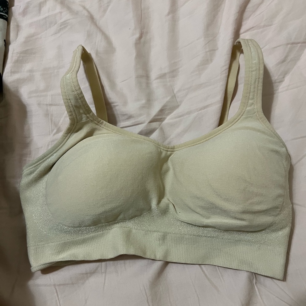 GUC underoutfit adjustable bra